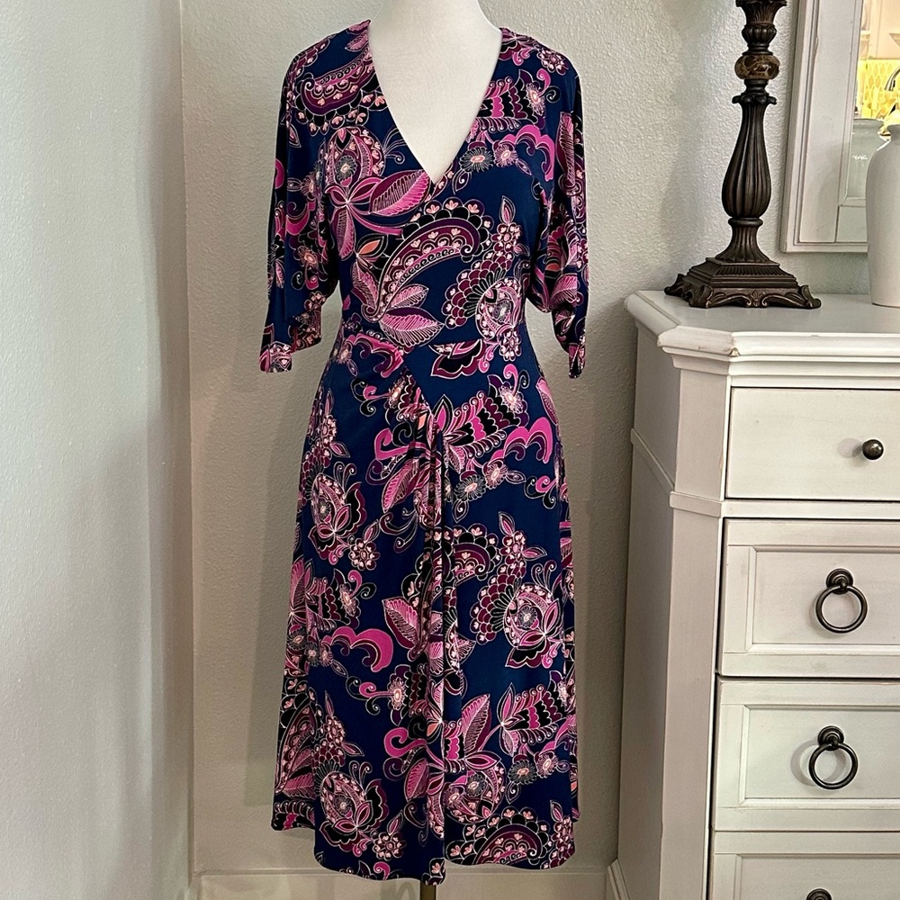 Trina Turk Payton Florsl Paisley Print Jersey Dress Pink Navy Blue Size 6‎